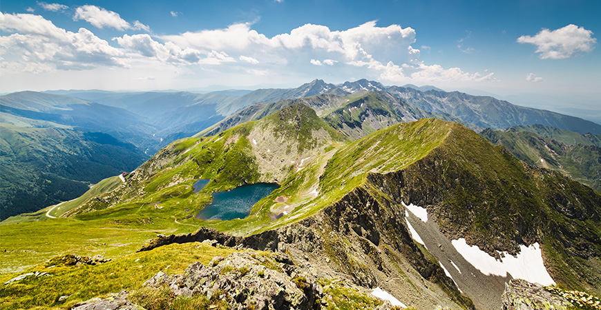 TOP cele mai înalte vârfuri din România