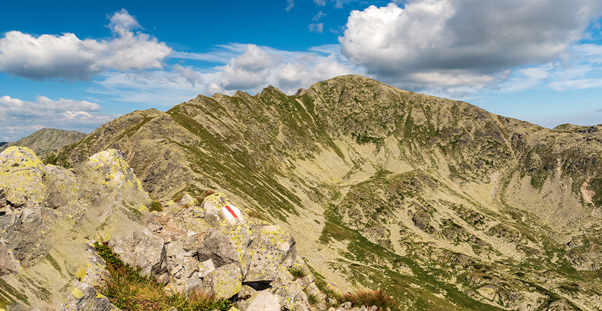 TOP cele mai înalte vârfuri din România