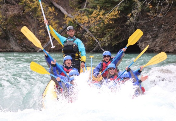 Tot ce trebuie sa stii despre experientele de rafting de pe Experimenteaza.ro