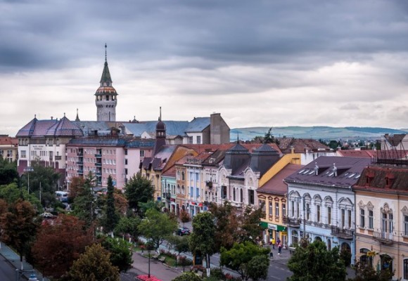 Cele mai importante obiective turistice din Târgu Mures - Muzee, case si palate, manastiri, parcuri, monumente