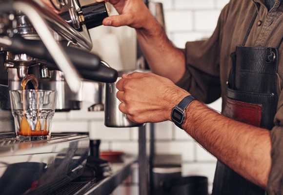 Ce este si ce ce face un barista - Atributii, responsabilitati si cum devii barista