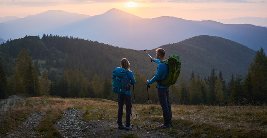 Hiking (Drumetii) Vs. Trekking (Drumetii de aventura)