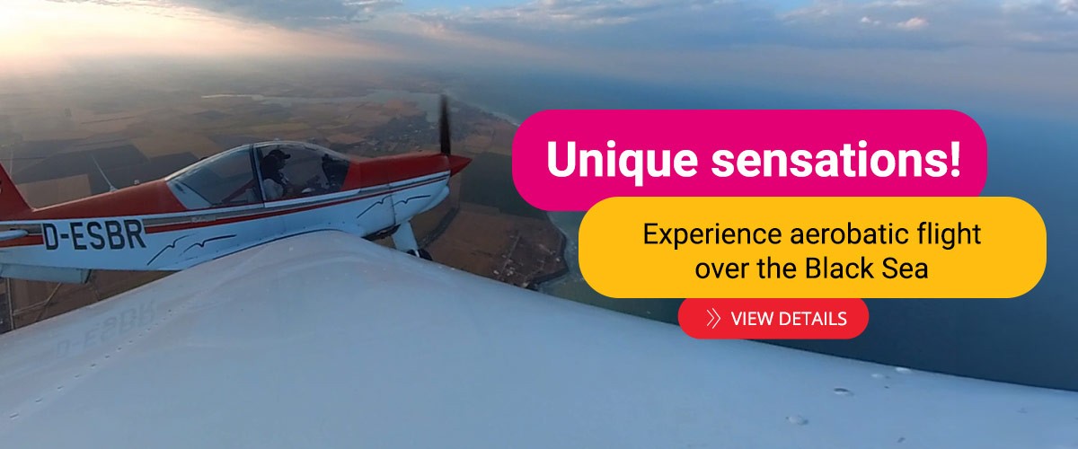 Experience the sensation of acrobatic flight over the Black Sea